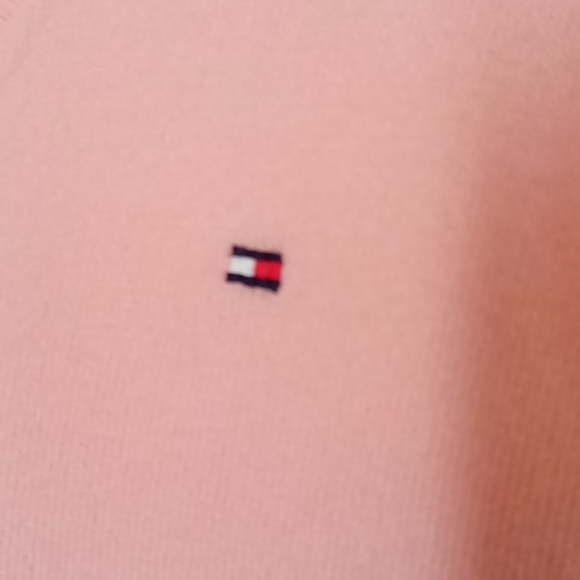 Women's Peach XXL Tommy Hilfiger VNeck Pullover Sweater - Picture 3 of 5